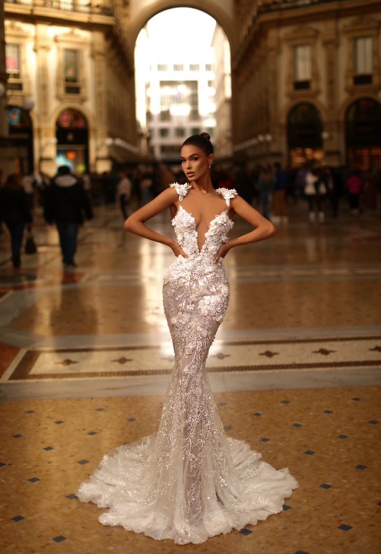 "Mia" Dress - FJOLLA HAXHISMAJLI OFFICIAL