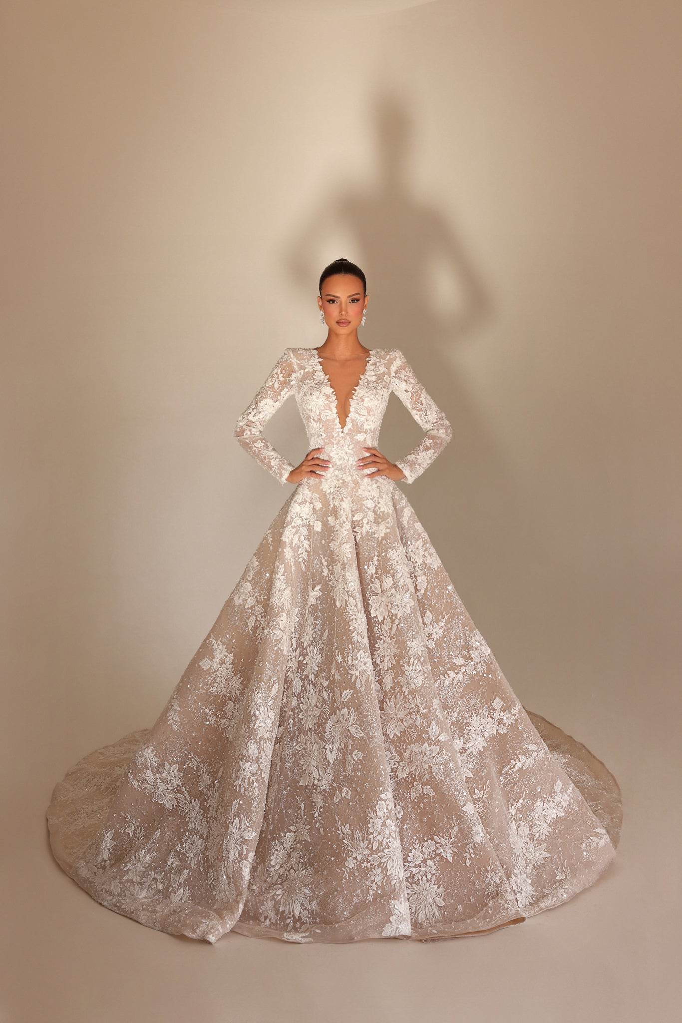 Reina - Lace A-Line Gown - FJOLLA HAXHISMAJLI OFFICIAL