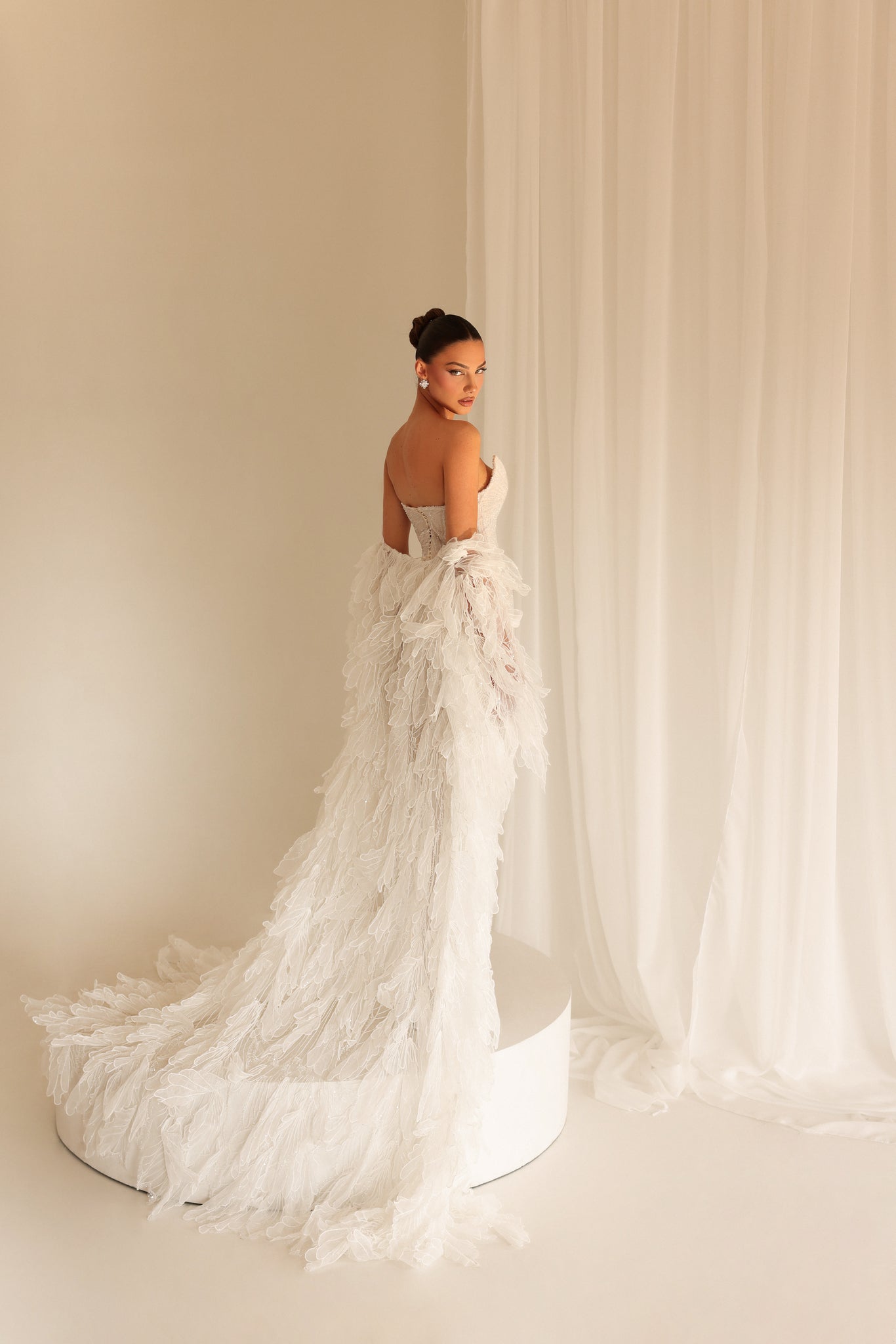 Katalina - Feather Gown - FJOLLA HAXHISMAJLI OFFICIAL